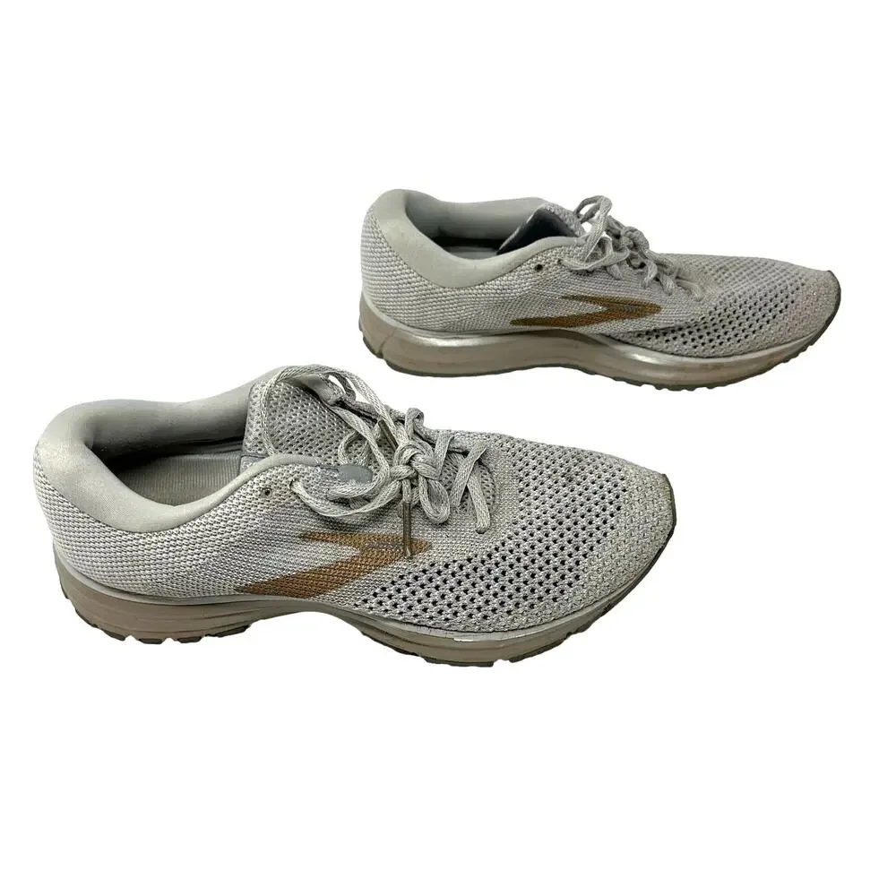 Brooks size 11